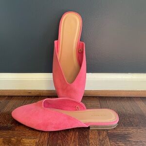 Pink mules
Old Navy
Size:9 
EUC